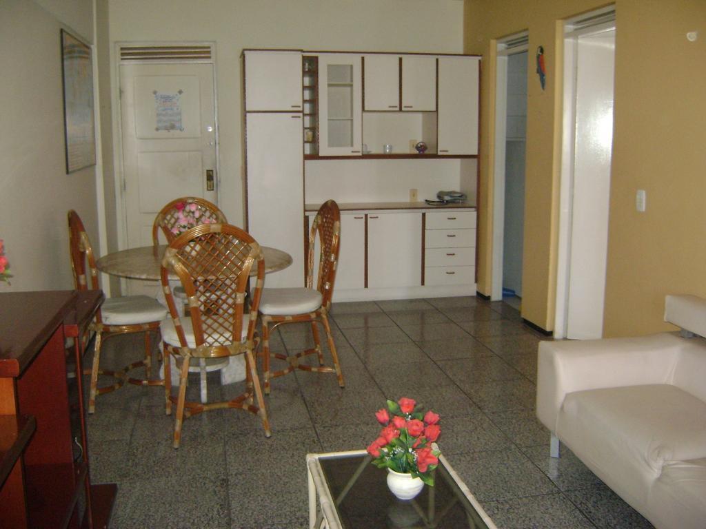 فورتاليز Vila Costeira Flat Apto Particular الغرفة الصورة