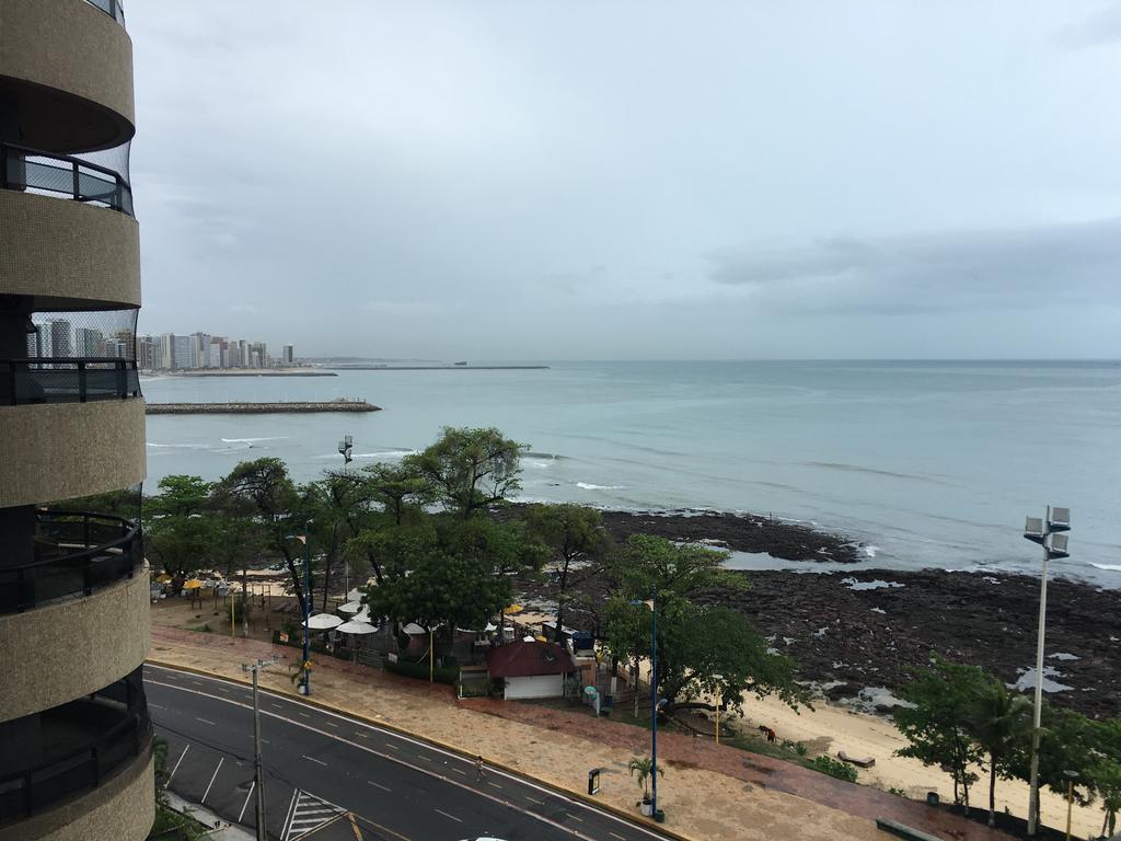 فورتاليز Vila Costeira Flat Apto Particular المظهر الخارجي الصورة